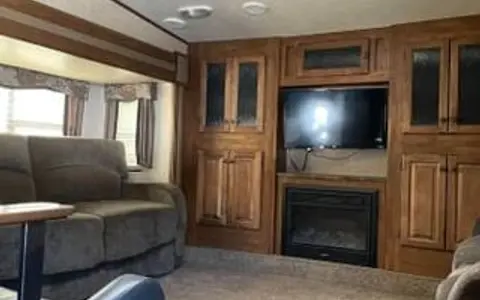 2014 Keystone RV Sprinter M-333FWFLS “Busco Beach”