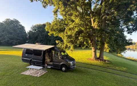 Airstream Camper Van Life - NEW