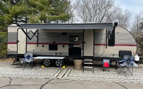 2019 Travel Trailer - *sleeps 9*