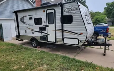 2016 Coachmen RV Clipper Cadet 17BH