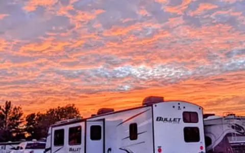 2022 Keystone RV Bullet 330BHS, two-room, two a/c, 1.5 bath