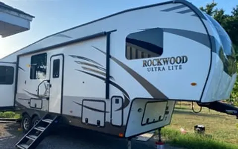 2020 Forest River RV Rockwood Ultra Lite 2898KS