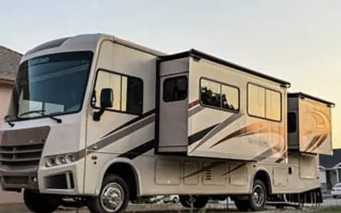 Sarah's Family/Pet Friendly 2016 Forest River RV
