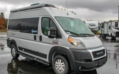 Easy to drive/park 2022 Thor Scope 18m