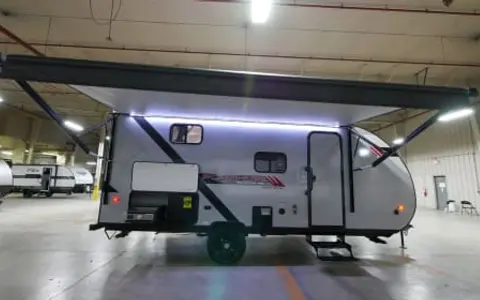 2021 Forest River Wildwood FSX Platinum 178BHSK Single Axle