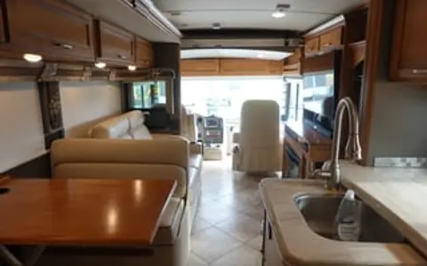 2017 Winnebago Forza 34T