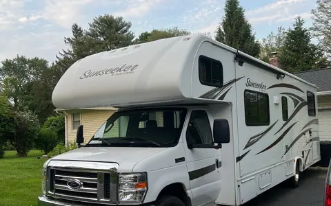 CT RV Adventures Forest River Sunseeker 3170DSF Class C