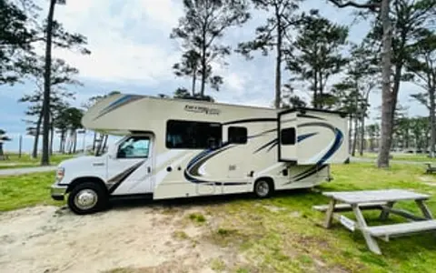 2018 28ft Thor Motor Coach Freedom Elite
