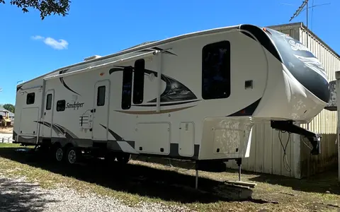 Bayou Ball Farms Forest River Sandpiper Fifth Wheel