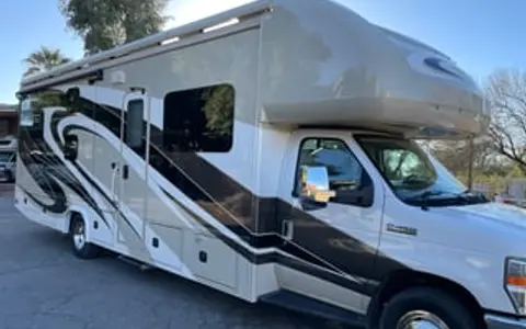 2017 Fleetwood RV Jamboree 30D